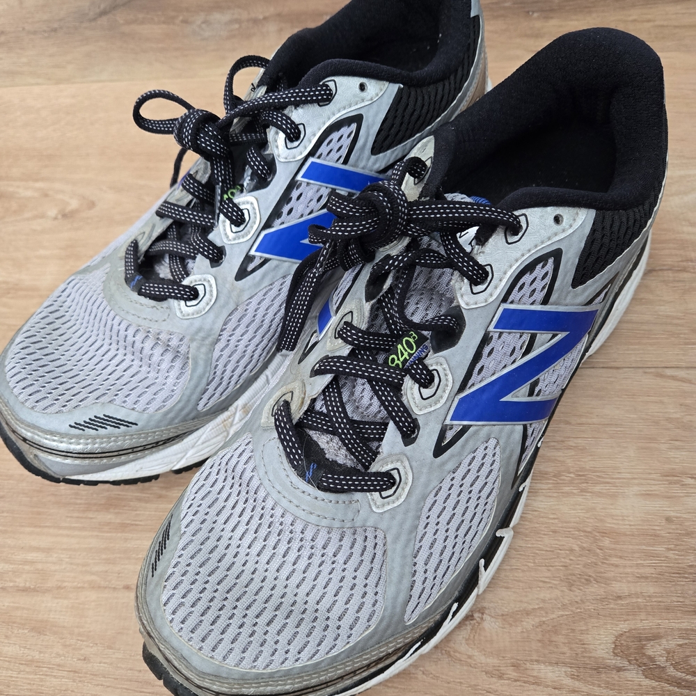 New Balance Men's Gray and Blue Running Shoes